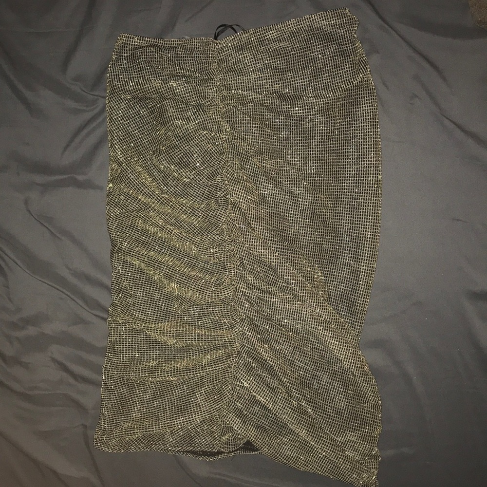 Tight gold skirt